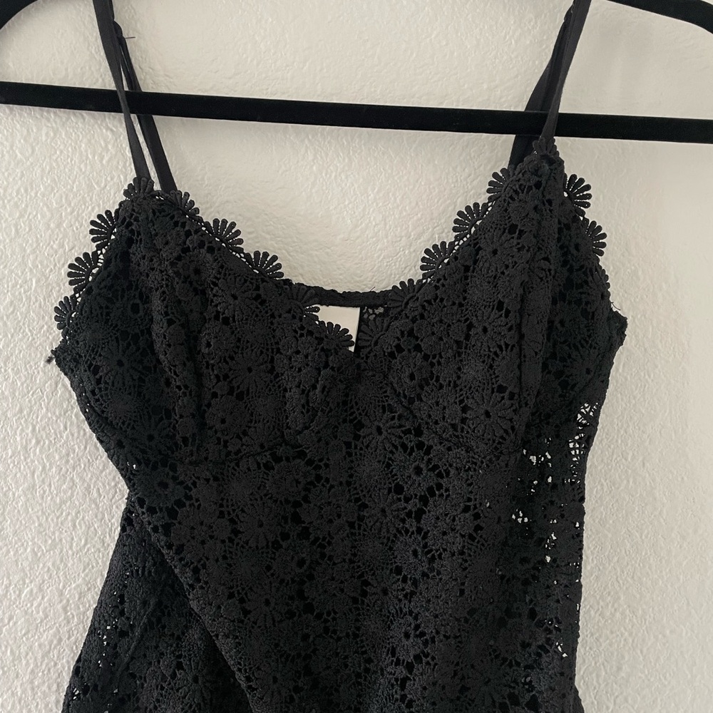 H&M crotchet black bodysuit Small